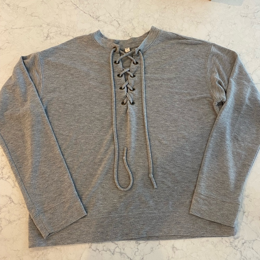 Sky and Sparrow Cotton Ladies Pullover, Size Medium